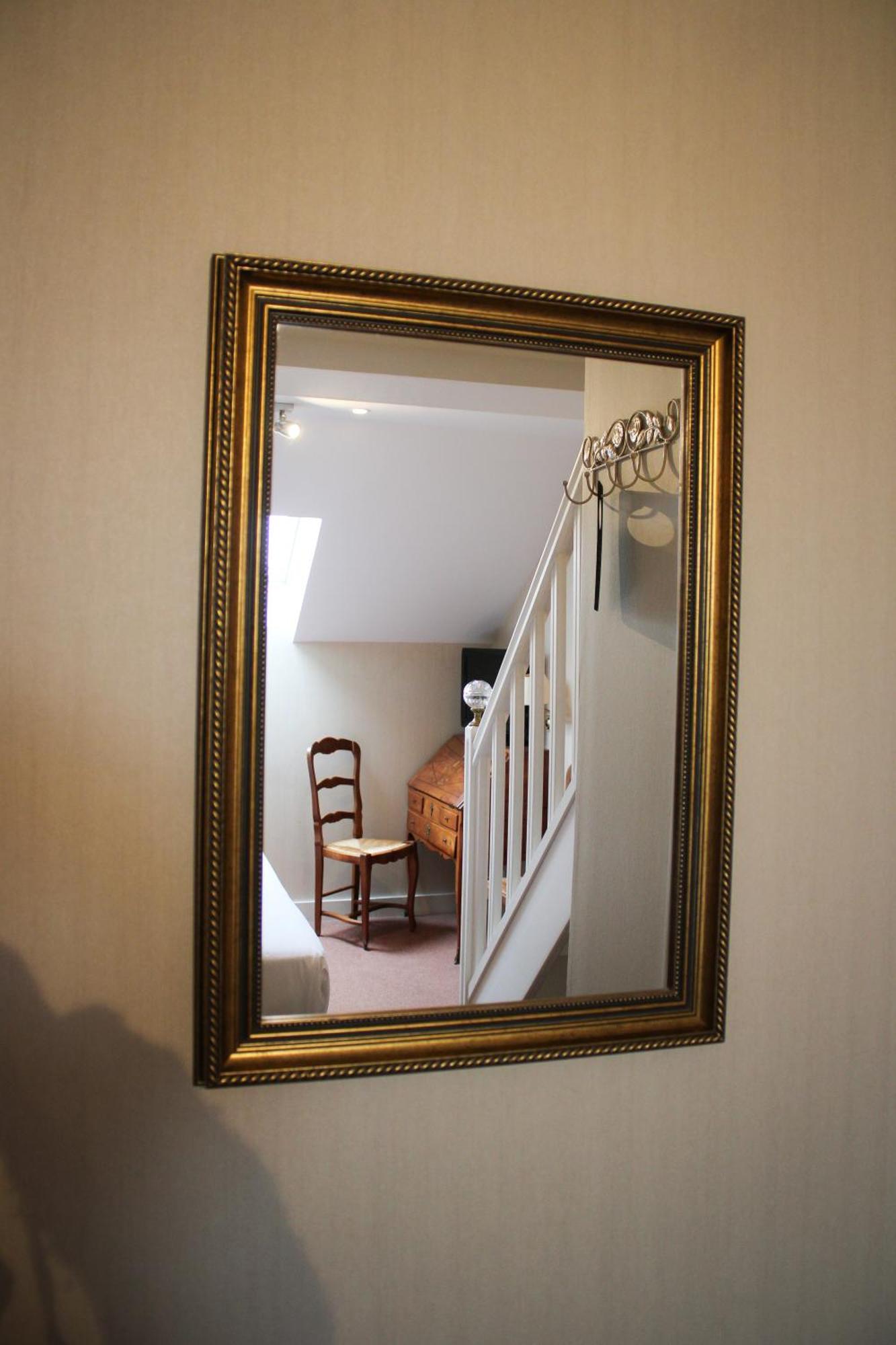 La Fleurie Hotel 2*